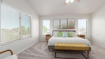 5 bedrooms, free WiFi, bed sheets