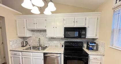 Affordable large group house near Cincy and NKY events