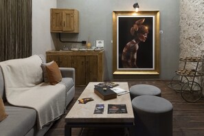 Family Suite | Living area