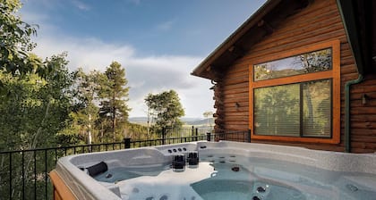 Ski-In Luxury Log Lodge w/ Hot Tub & Wild Blue Gondola Views