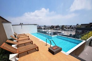 Alberca al aire libre 