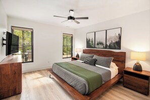 5 bedrooms, iron/ironing board, free WiFi, bed sheets