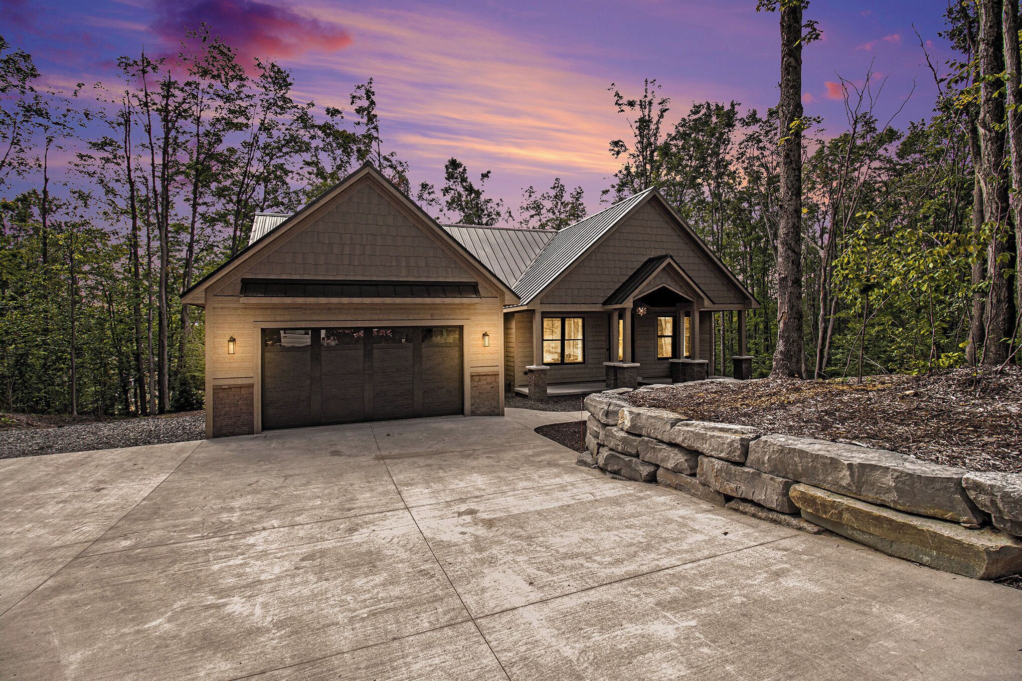 المنشأة من الخارج