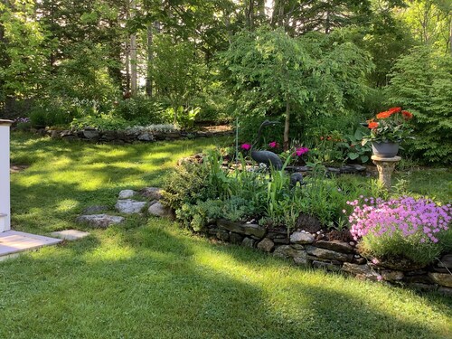 Elegant Boothbay Harbor, Maine Studio