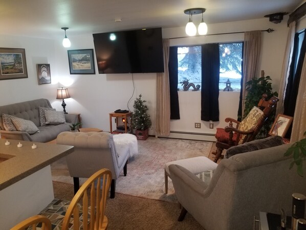 Téléviseur connecté, lecteur de DVD