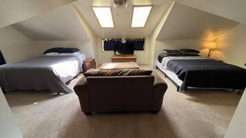 4 sovrum, strykjÀrn/strykbrÀda, gratis wi-fi och sÀngklÀder