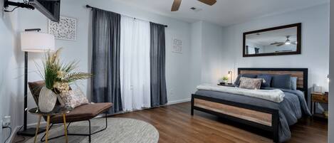 3 bedrooms, desk, free WiFi, bed sheets