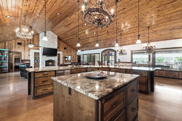 Interior - Single story | River access included | Swimming pool & hot tub (Concan)