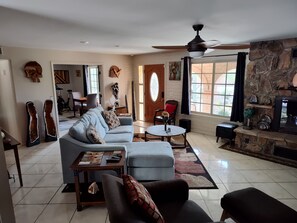 Smart TV, fireplace, DVD player