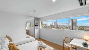 3 bedrooms, iron/ironing board, travel cot, WiFi