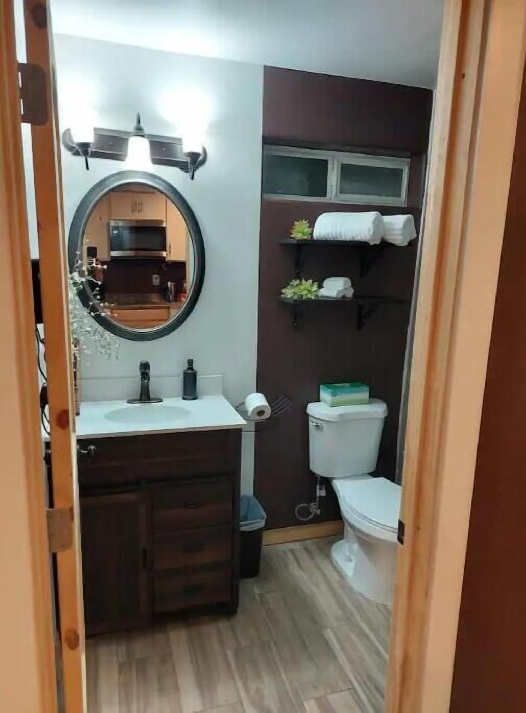 Affordable beautiful SIDE Casita in Phoenix