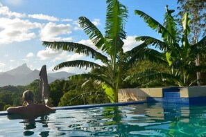 Outdoor pool - La Rocher Eco Retreat (Smiths Creek)