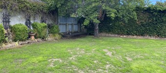 CUTE & COSY, CLOSE TO TOWN & LAKE