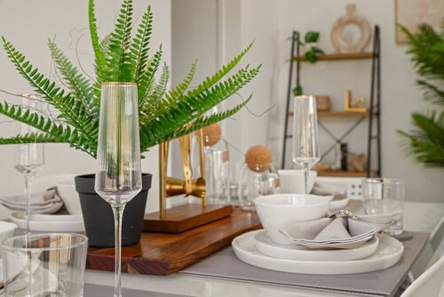 3BR home w/ cozy interior design