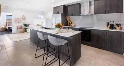 4BR Newly furnished Cozy house @Brownsplain