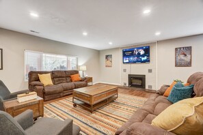 TV - Mountain Retreat (Cascade)