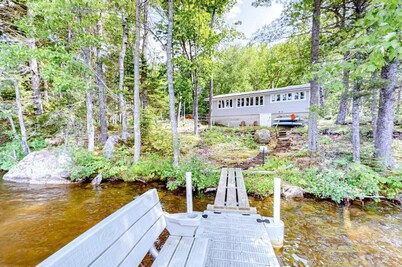 Quiet Leonard Lake Retreat,  Beautiful Waterfront Home 