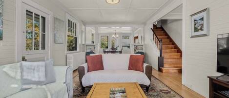 Televisor i llar de foc