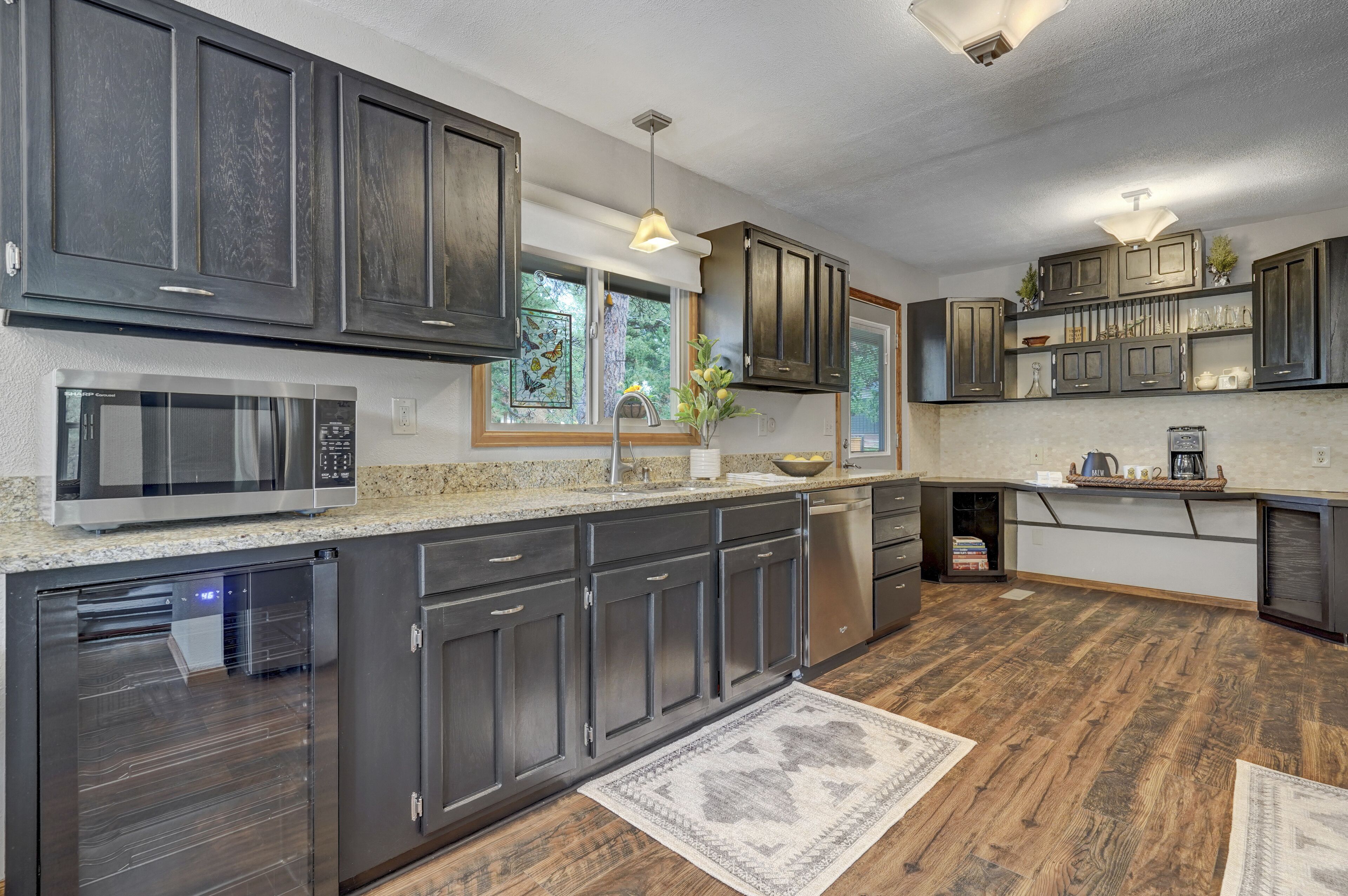 電冰箱、微波爐、烤箱、洗碗機