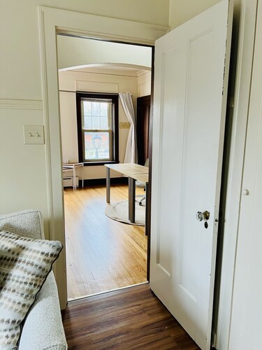 Safe & Secure Parkview-Sleep Sanctuary+Kitchen