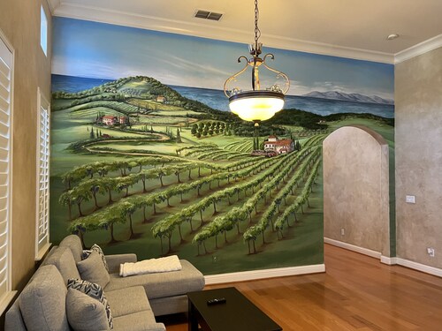Luxury, modern and cozy home in a friendly neighborhood, close to everywhere!