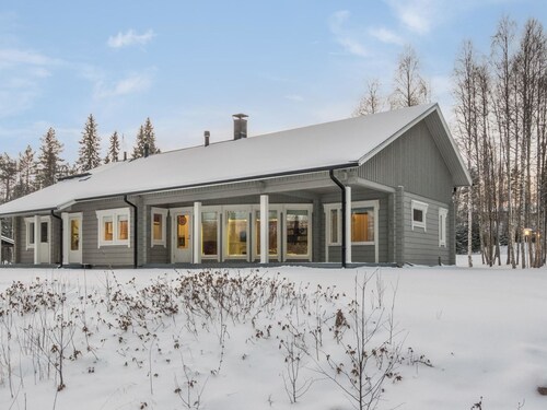 Vaahtissuvanto by Interhome