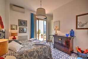 6 chambres, Wi-Fi gratuit, draps fournis