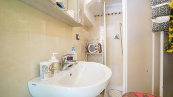 Dusche, Haartrockner