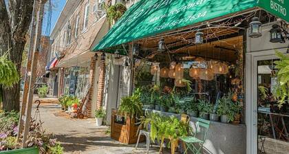 Enjoy Small Town America in this quiet, friendly and quaint Main Line Philly town of Narberth
