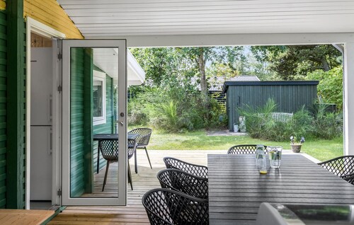 Awesome home in Højby with WiFi