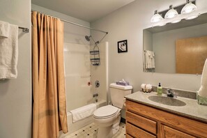 House (1 Bedroom) | Interior - Trego Cabin w/ Mtn Views, Easy Access to Lake (Trego)