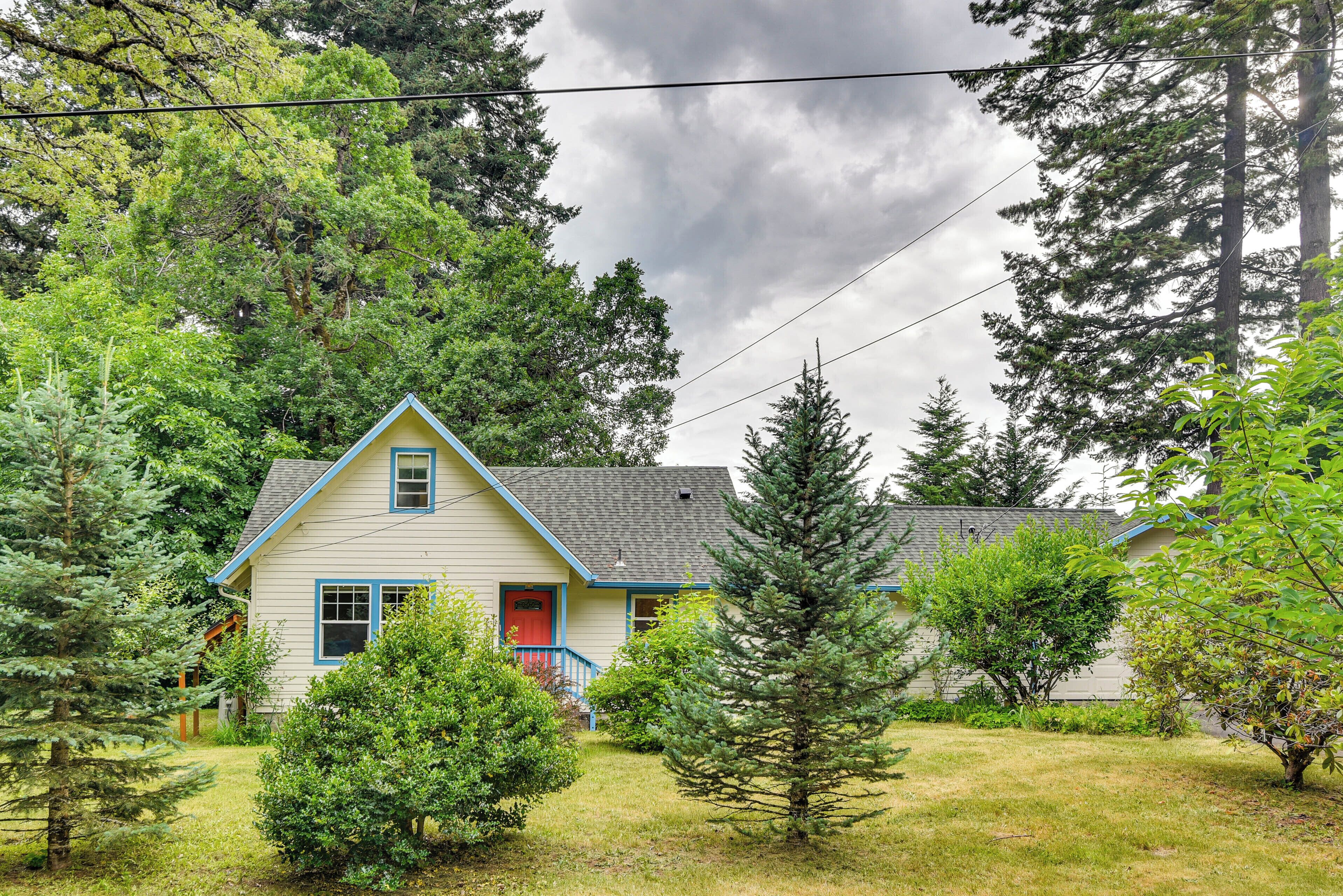 House (4 Bedrooms) | Front of property