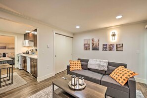 Apartment (1 Bedroom) | Interior