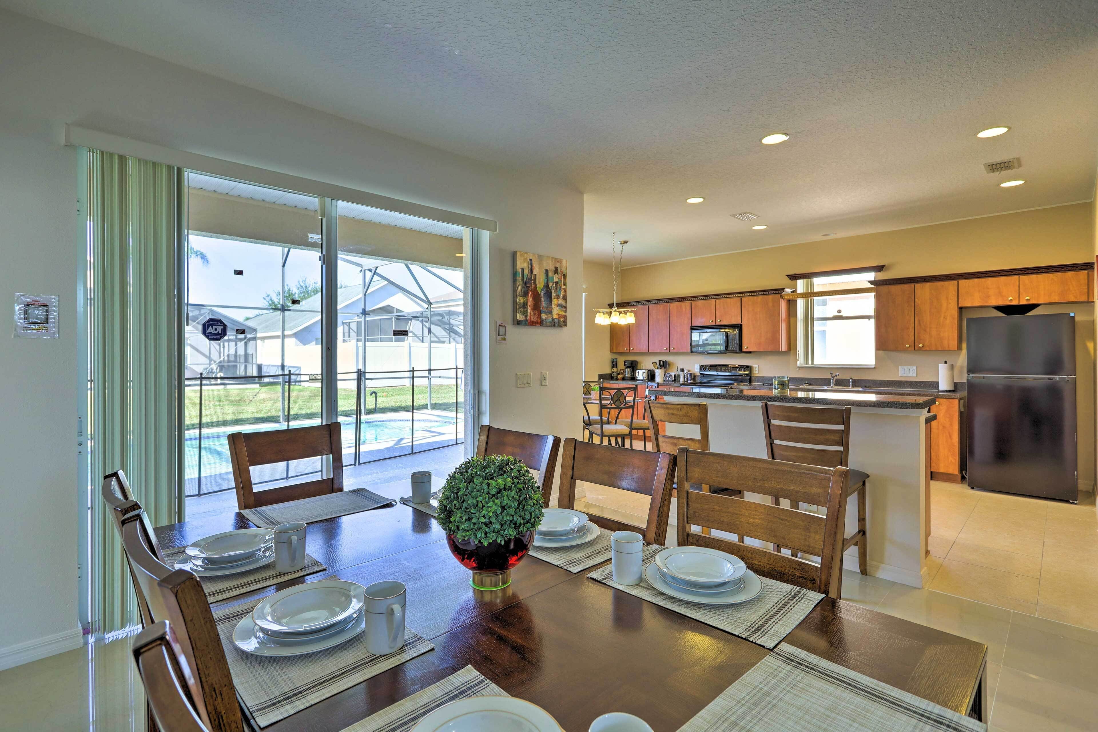 House (4 Bedrooms) | Interior