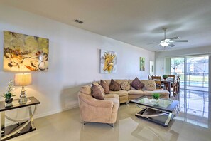 House (4 Bedrooms) | Interior - Whimsical Kissimmee Abode Near Golf Courses! (Kissimmee)