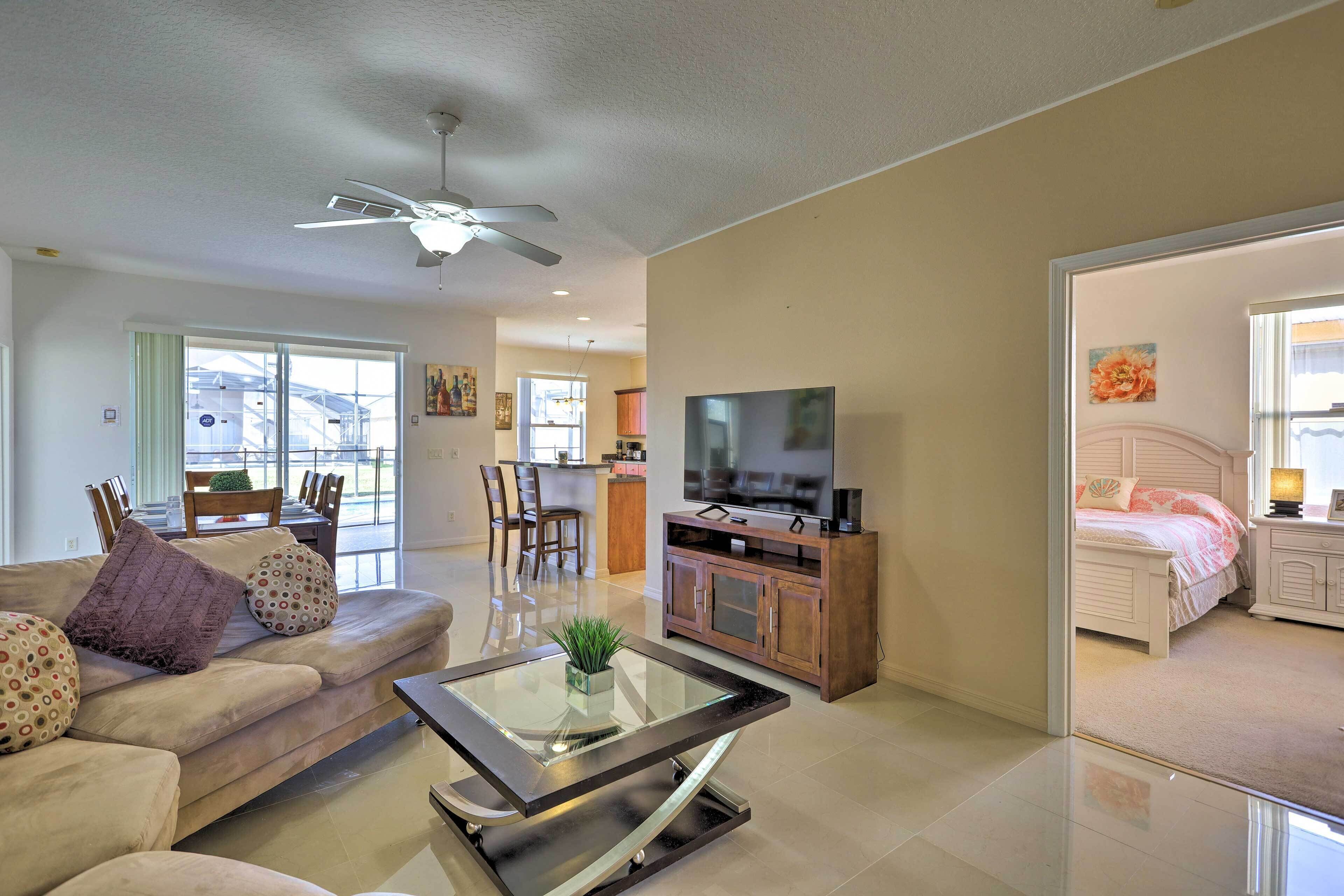 House (4 Bedrooms) | Interior