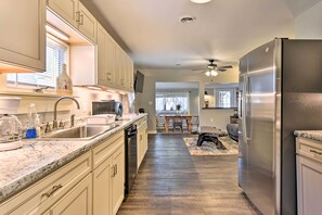 Cottage (2 Bedrooms) | Interior