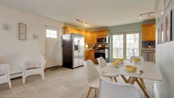 House (2 Bedrooms) | Front of property