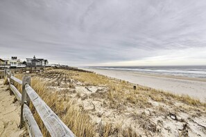 Cottage (1 Bedroom) | Interior - Charming Surf City Cottage - Steps to Beach & Bay! (Beach Haven)