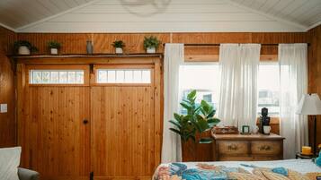 Desk, iron/ironing board, travel crib, free WiFi
