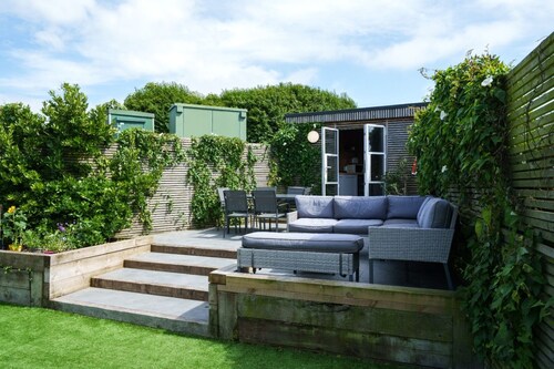 A peaceful and centrally-located Own space in rear of garden with own entrance.