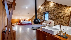Suite – premium | Sengetøy av topp kvalitet, memory foam-senger og skrivebord