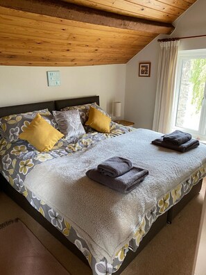 3 Schlafzimmer, Bügeleisen/Bügelbrett, kostenloses WLAN, Bettwäsche