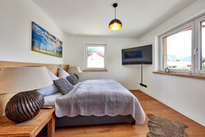 2 Schlafzimmer, Bügeleisen/Bügelbrett, Reisekinderbett, kostenloses WLAN