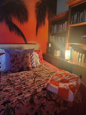 5 dormitoris, escriptori, wifi gratuïta i roba de llit