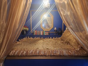 5 chambres, bureau, Wi-Fi gratuit, draps fournis