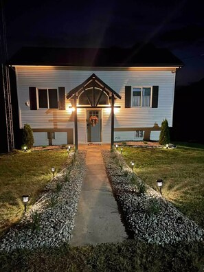 Exterior - Sugar Creek Retreat (Lancaster)
