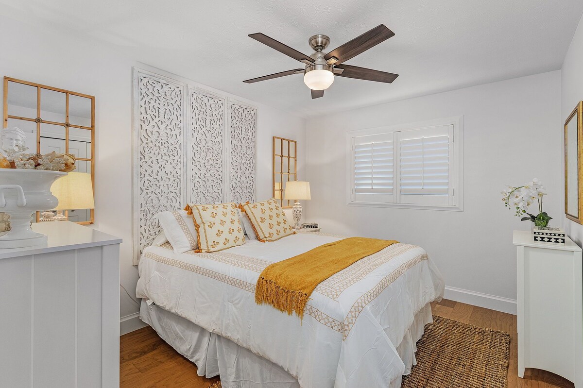 Photo 14 of Renovated Villa less than 1 mile to beach with heated Pool! Dog Friendly!
