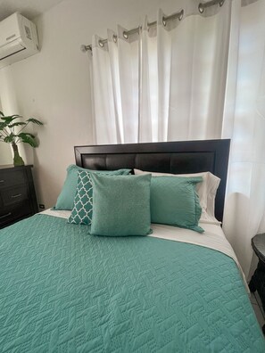 2 soverom, strykejern/-brett, wi-fi og sengetøy