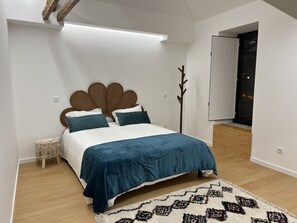 3 bedrooms, WiFi, bed sheets - Casa da Calvaria Casa Centenária Totalmente Renovada (Calvaria de Cima)